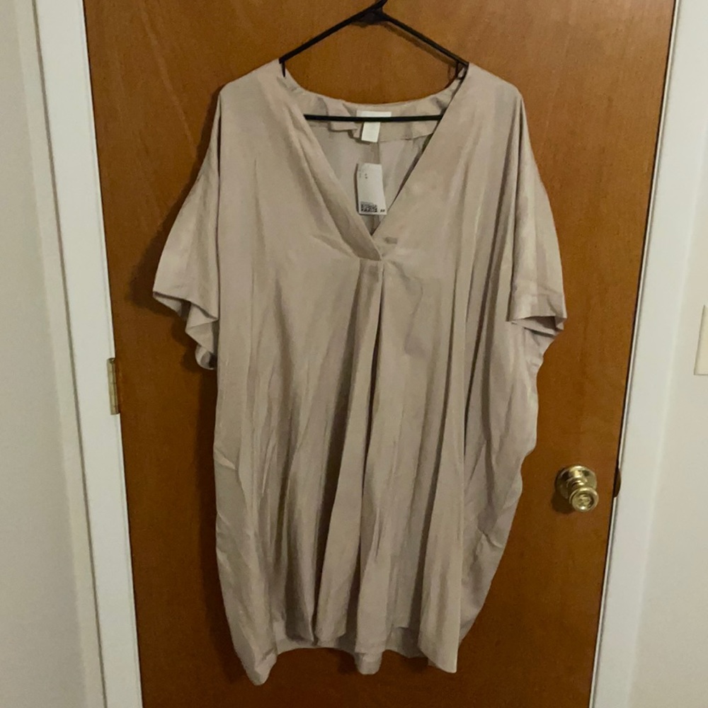 Silky oversized v-neck dress
